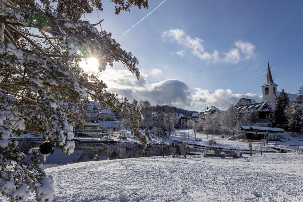 Kurpark in Schonach mit Schnee